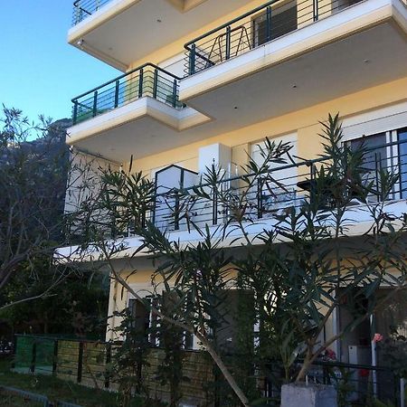 Ourania'S Apartments Kamena Vourla Exterior foto